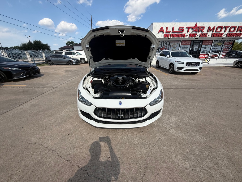 Photo 12 of this MASERATI GHIBLI