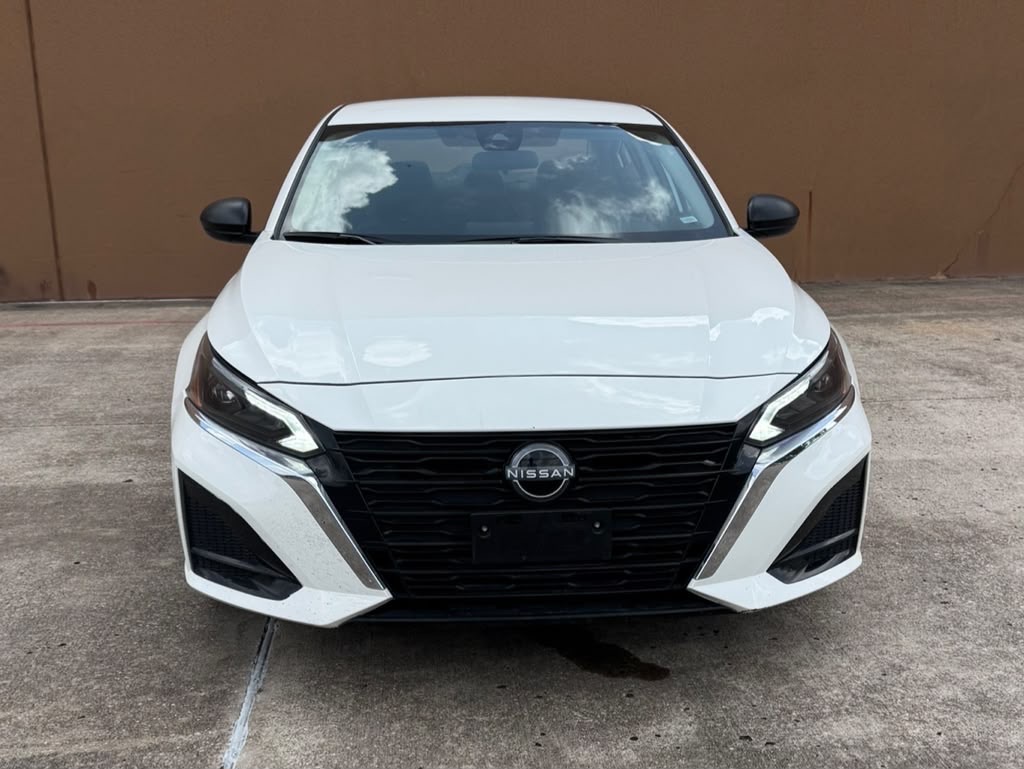 Photo 5 of this NISSAN ALTIMA