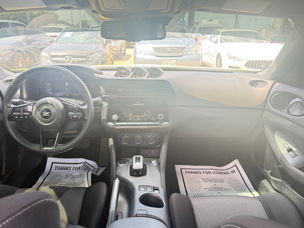 Photo 11 of this NISSAN Z