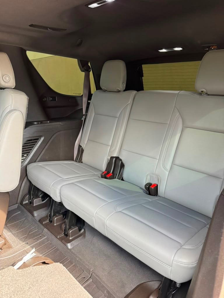 Photo 12 of this CHEVROLET TAHOE