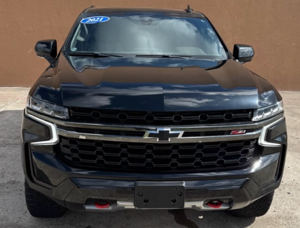Photo 5 of this CHEVROLET TAHOE