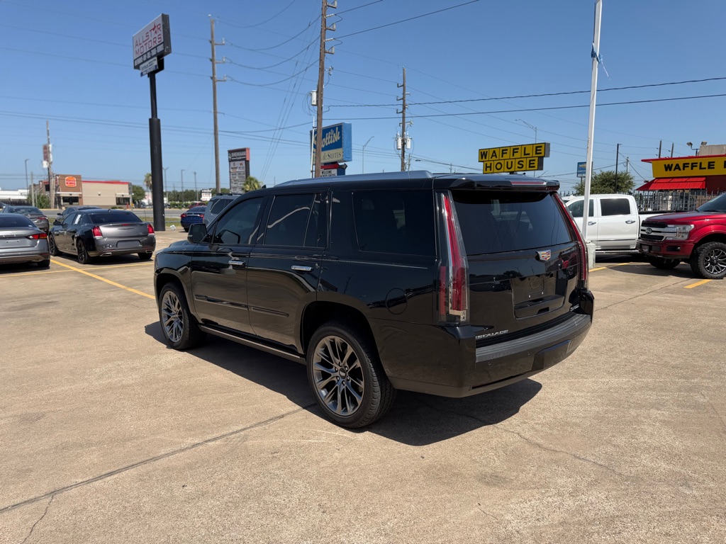 Photo 7 of this CADILLAC ESCALADE