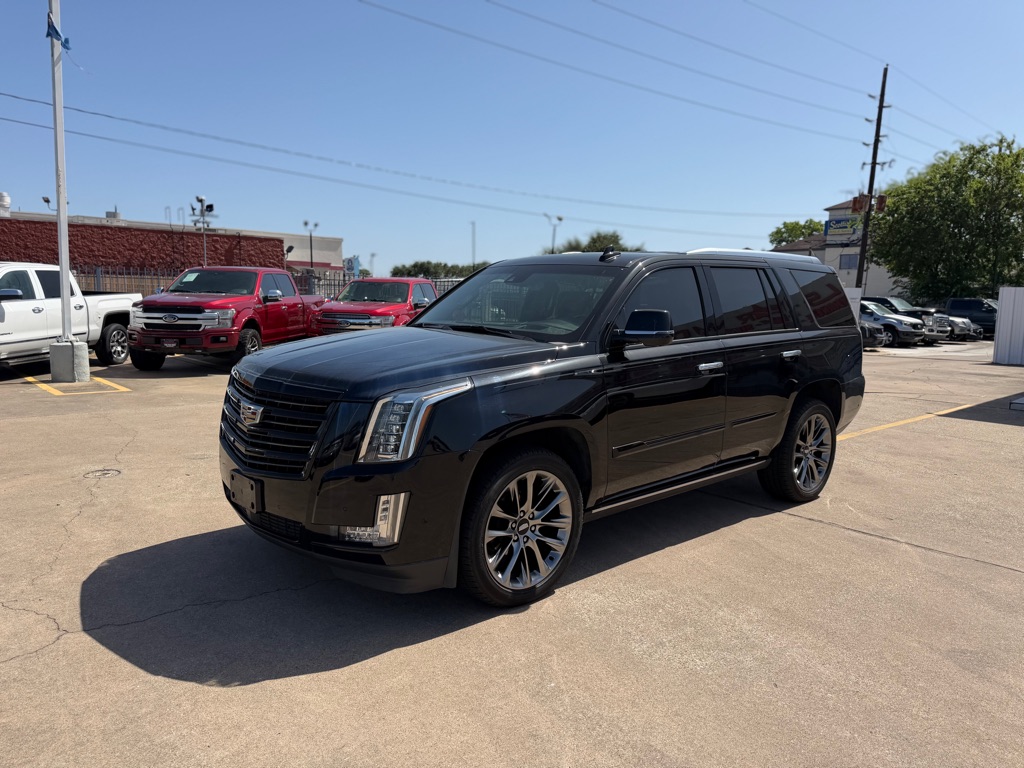 Photo 3 of this CADILLAC ESCALADE