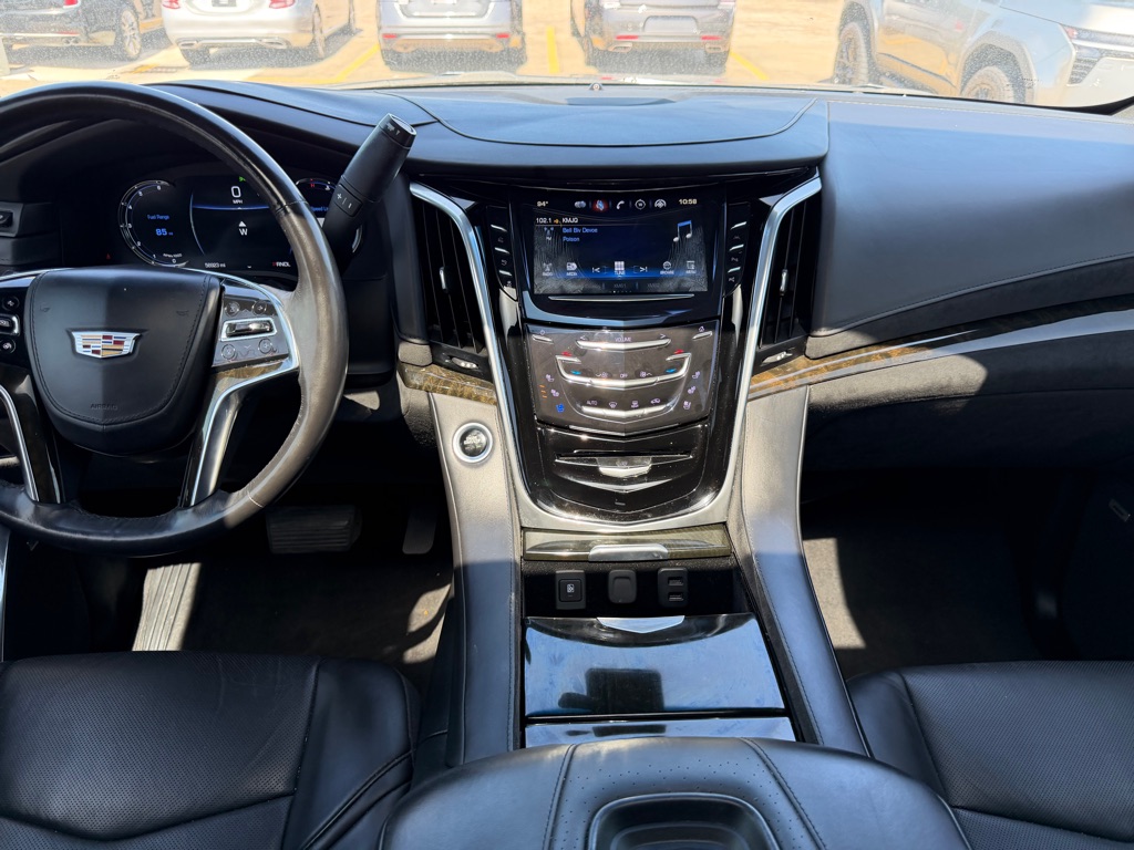 Photo 22 of this CADILLAC ESCALADE