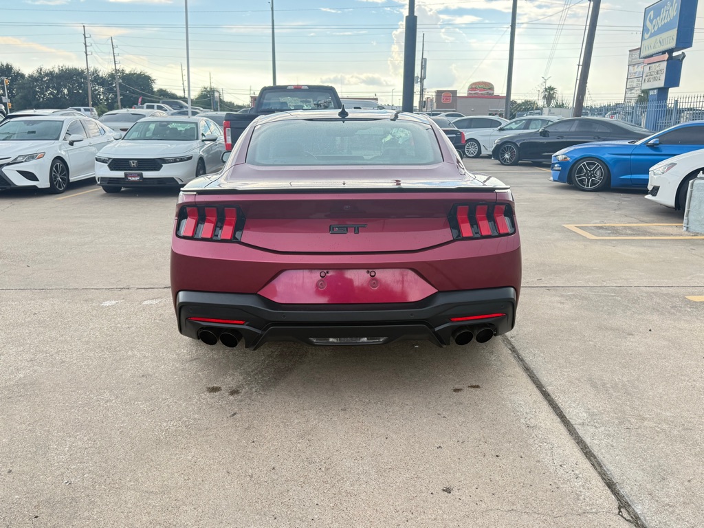 Photo 6 of this FORD MUSTANG
