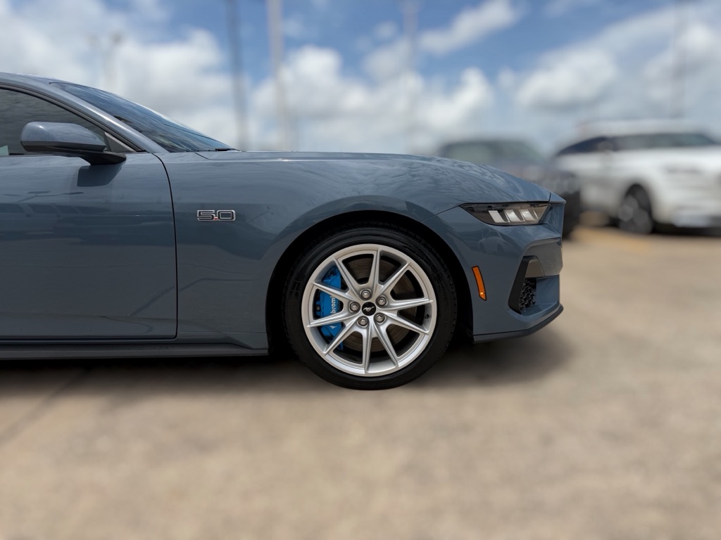 Photo 7 of this FORD MUSTANG