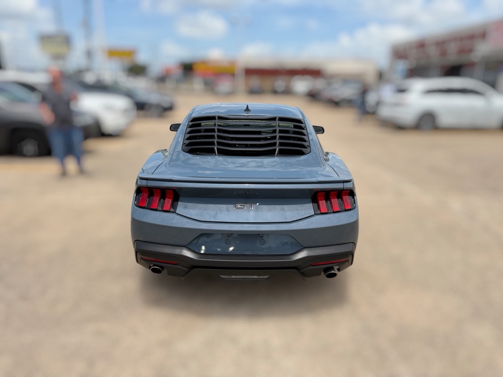 Photo 11 of this FORD MUSTANG