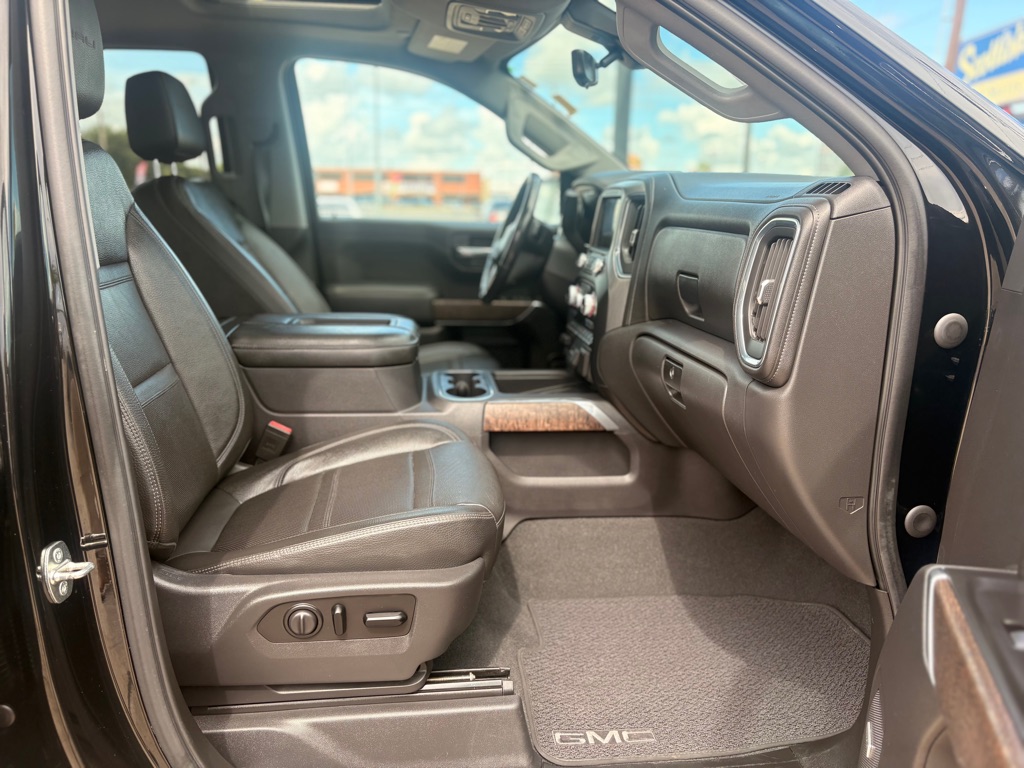 Photo 12 of this GMC SIERRA 1500