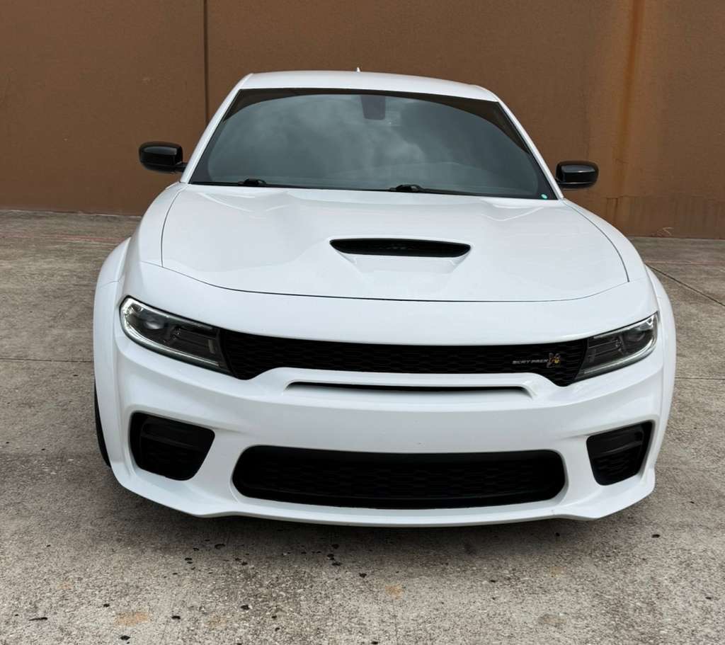 Photo 5 of this DODGE CHARGER