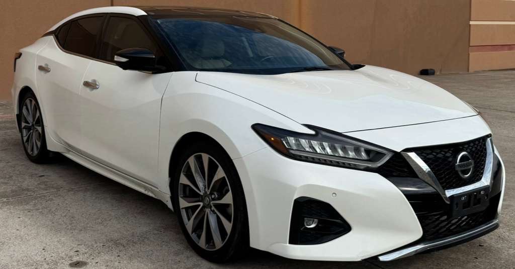 Nissan Maxima Platinum FWD