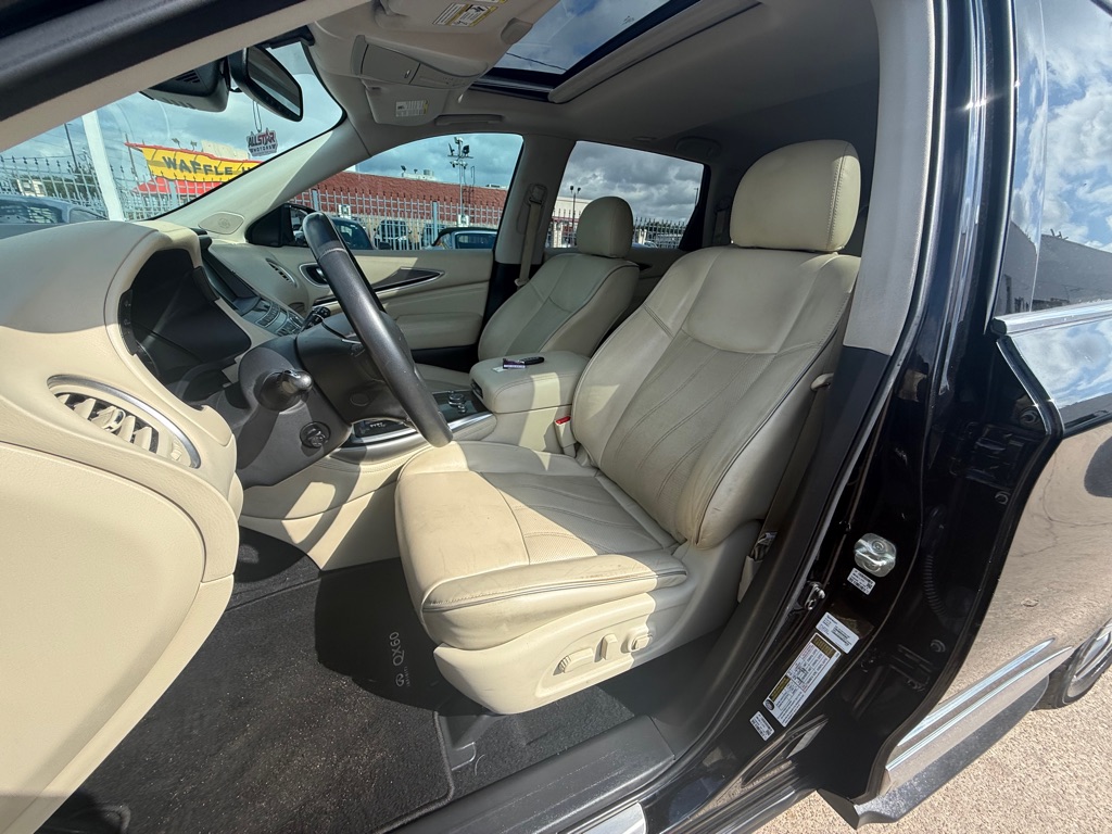 Photo 11 of this INFINITI QX60