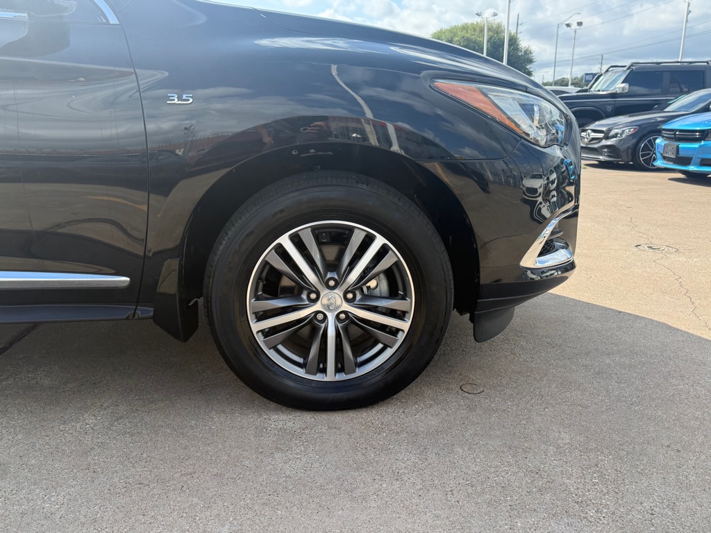 Photo 9 of this INFINITI QX60