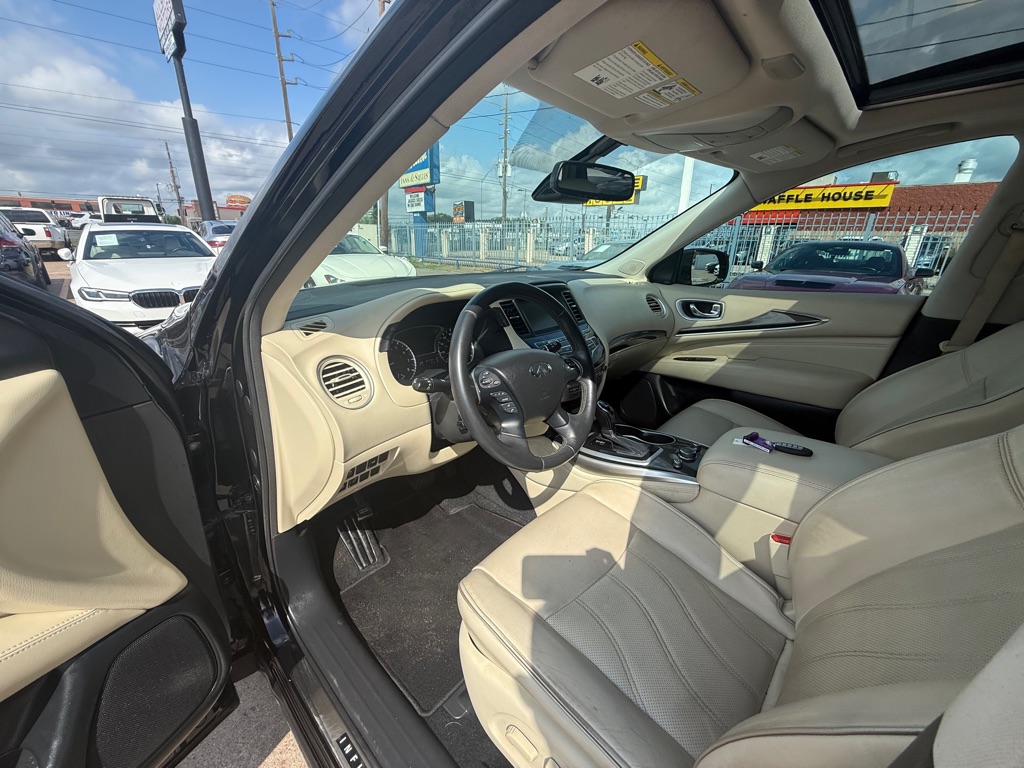Photo 12 of this INFINITI QX60