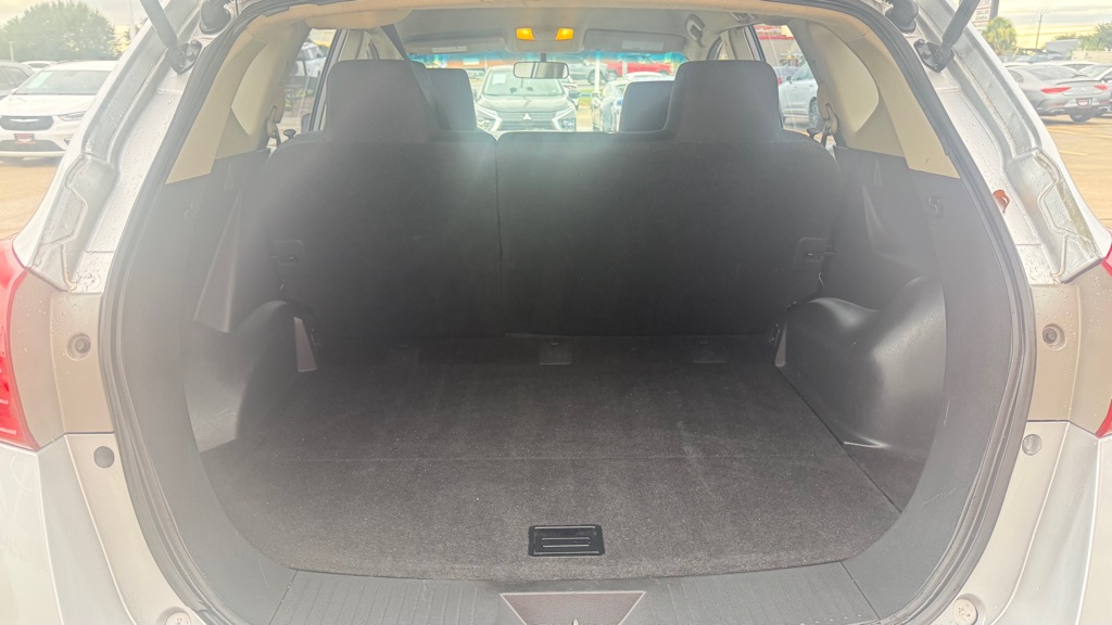 Photo 9 of this NISSAN ROGUE