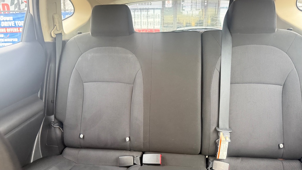 Photo 14 of this NISSAN ROGUE