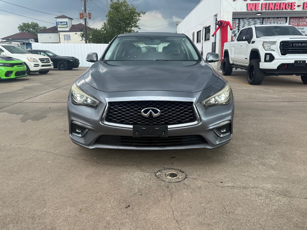 Photo 2 of this INFINITI Q50