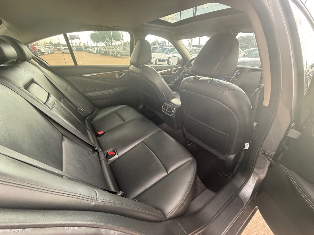 Photo 15 of this INFINITI Q50