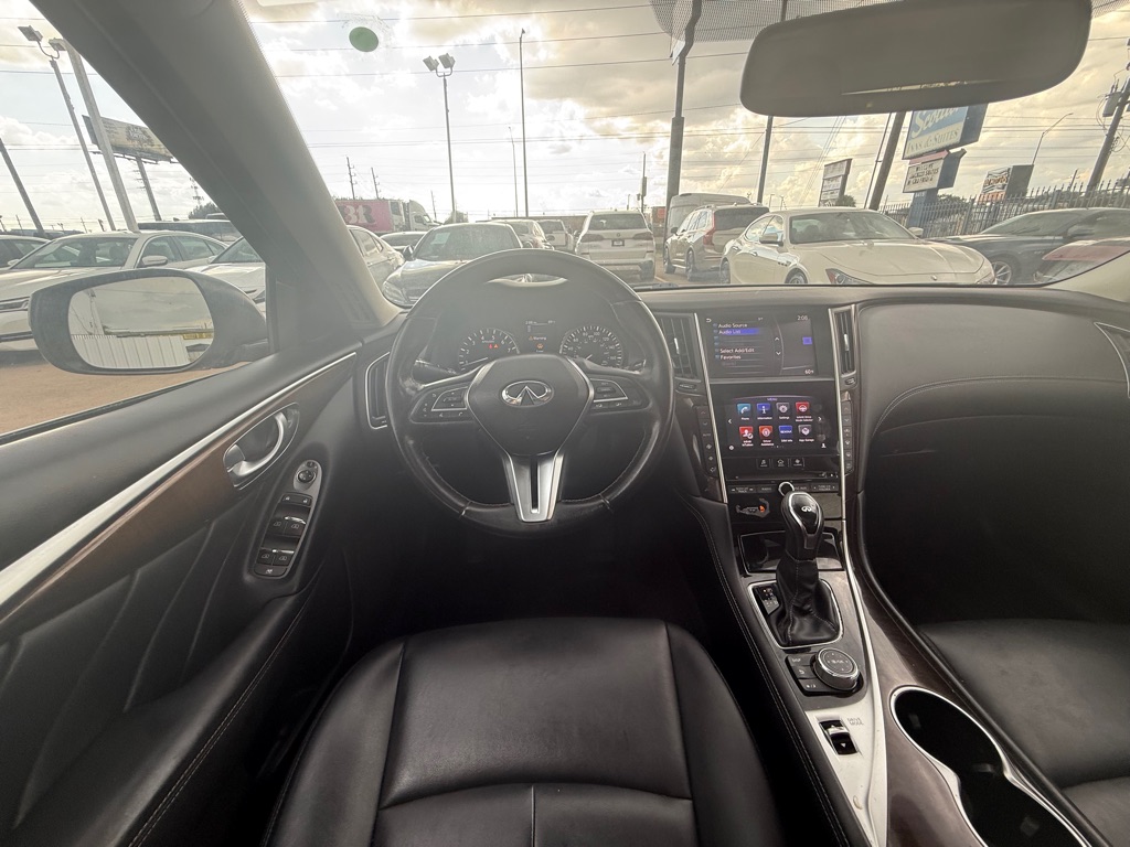 Photo 23 of this INFINITI Q50