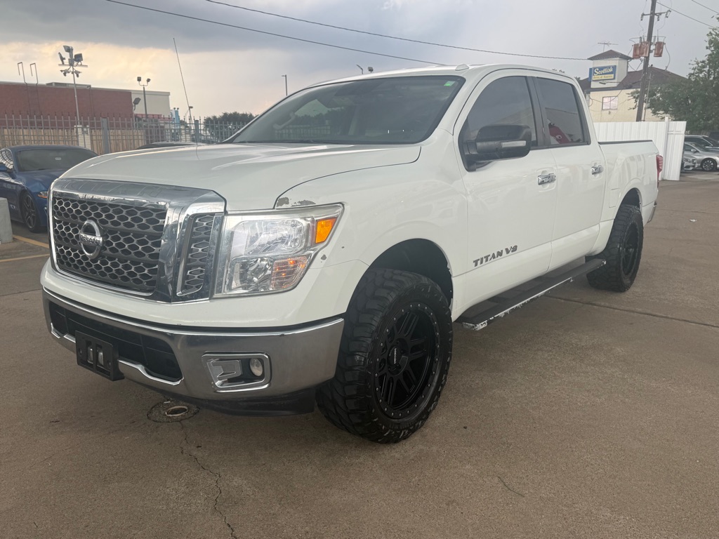 Photo 3 of this NISSAN TITAN