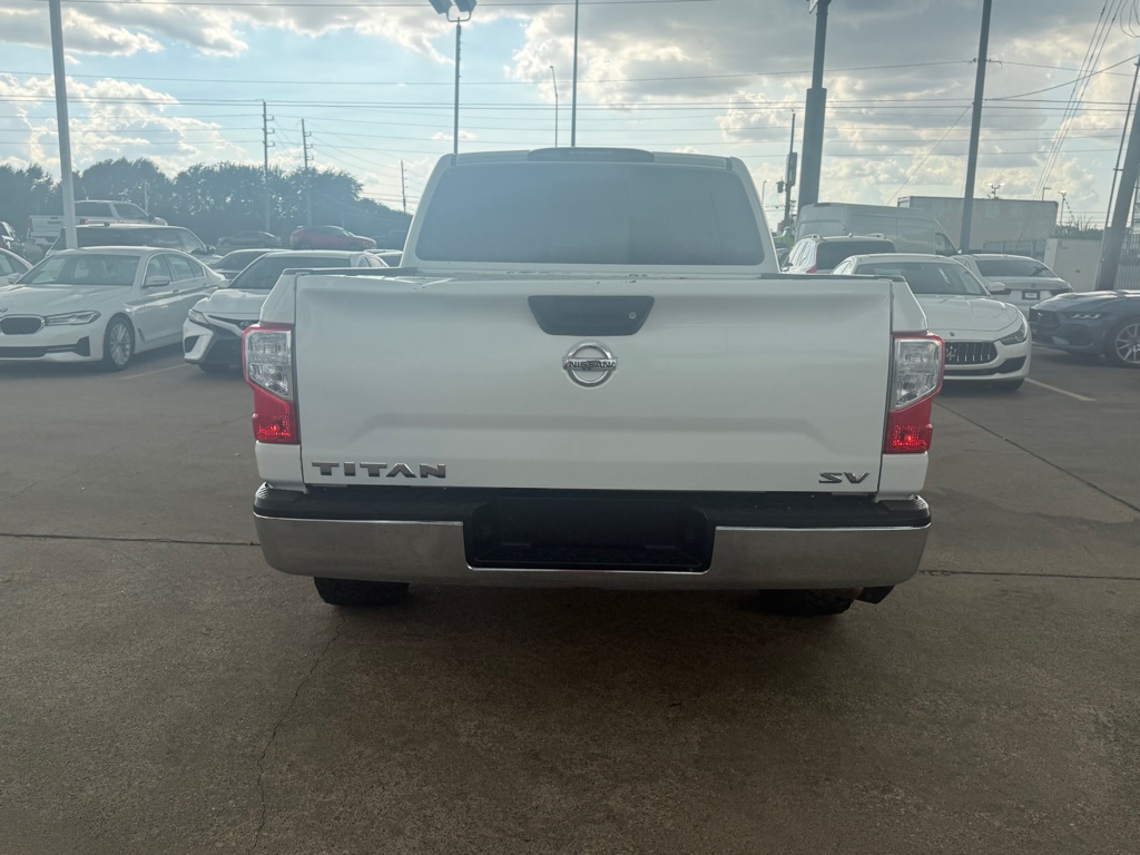 Photo 6 of this NISSAN TITAN