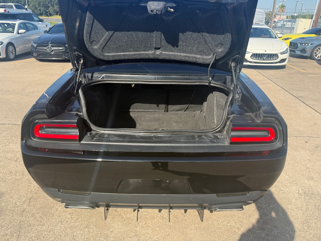 Photo 8 of this DODGE CHALLENGER