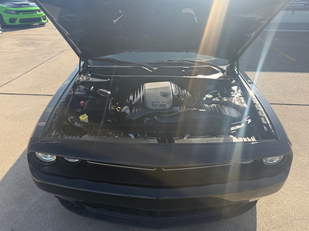 Photo 9 of this DODGE CHALLENGER