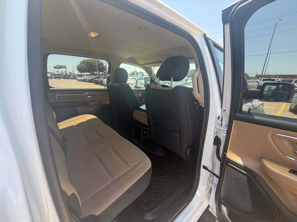 Photo 17 of this RAM 1500