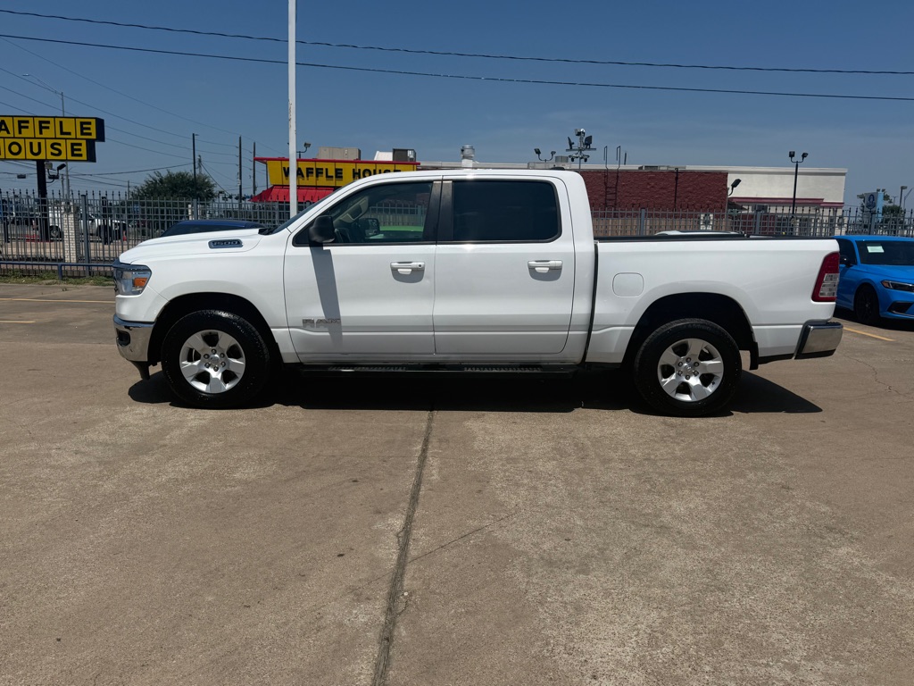 Photo 4 of this RAM 1500