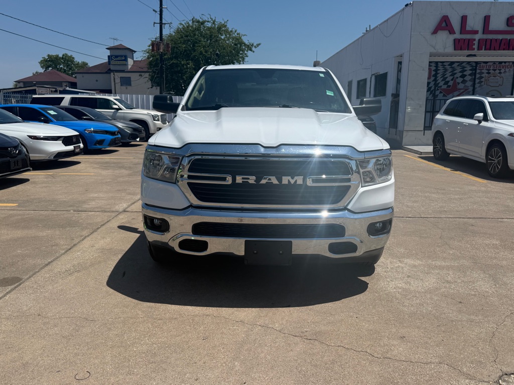 Photo 2 of this RAM 1500