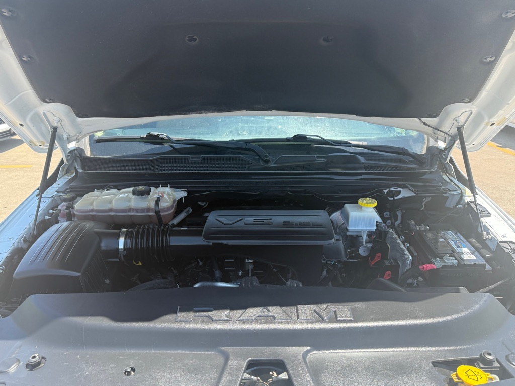 Photo 12 of this RAM 1500