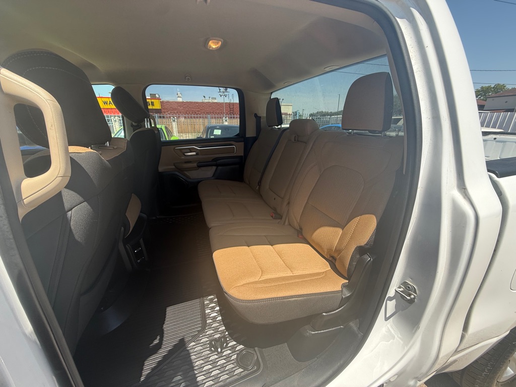 Photo 15 of this RAM 1500