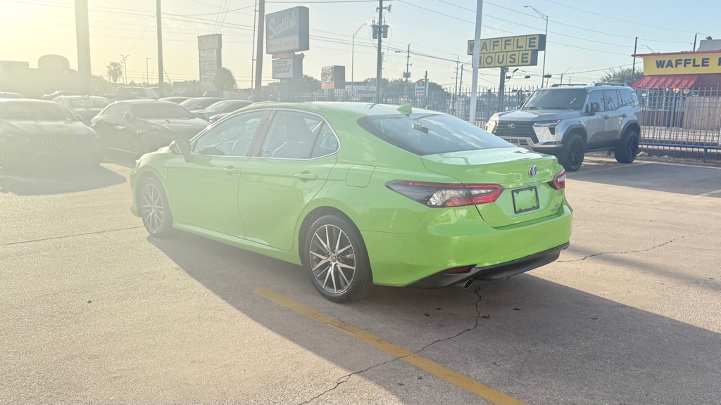Photo 5 of this TOYOTA CAMRY HYBRID
