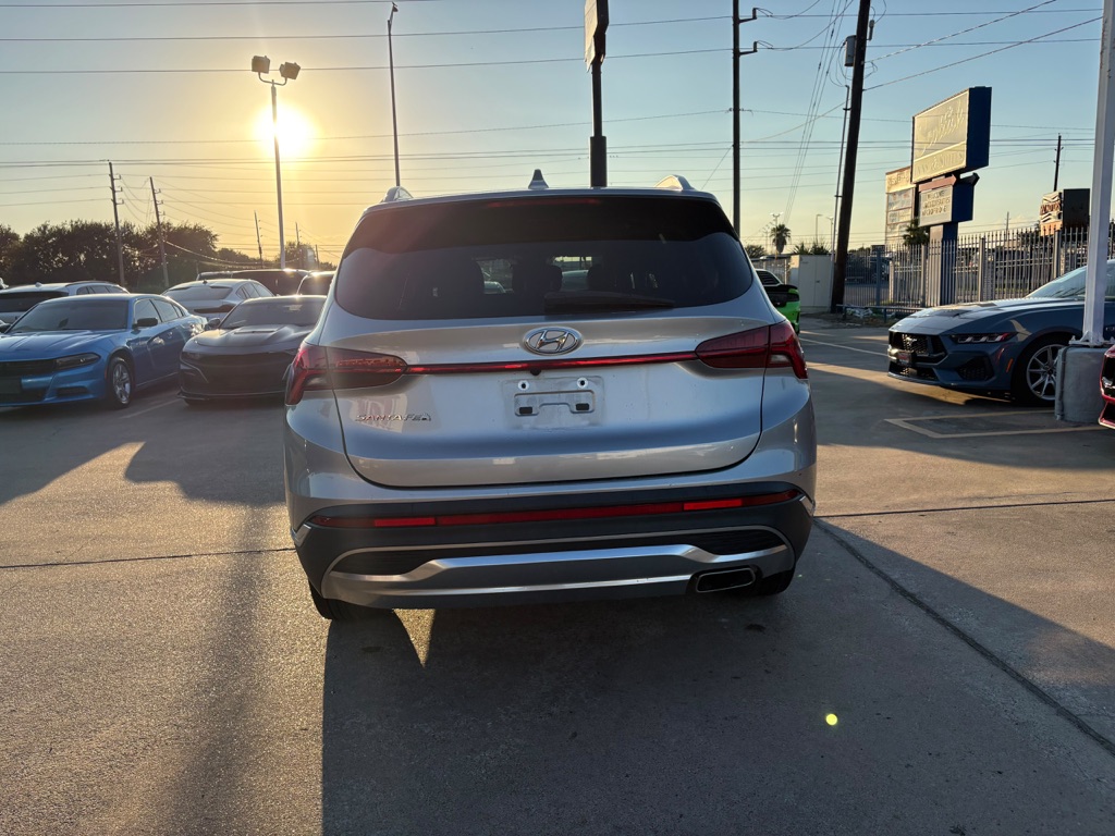 Photo 7 of this HYUNDAI SANTA FE
