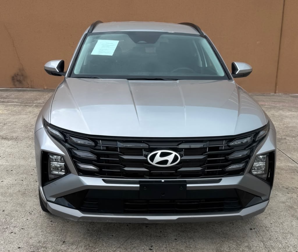 Photo 5 of this HYUNDAI TUCSON