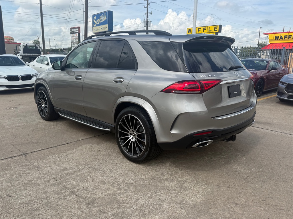 Photo 5 of this MERCEDES-BENZ GLE