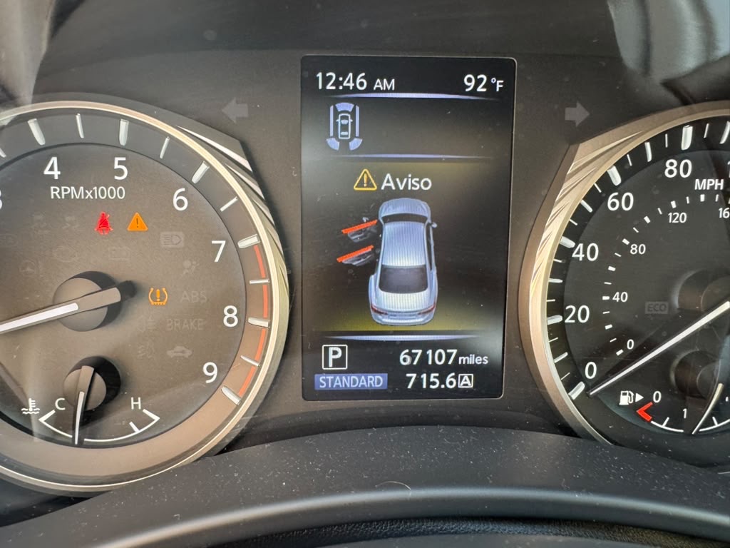 Photo 16 of this INFINITI Q50