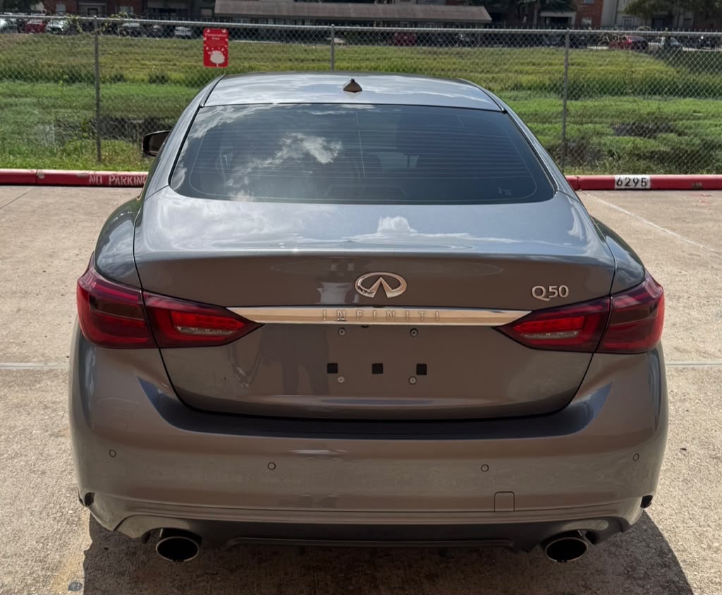 Photo 6 of this INFINITI Q50