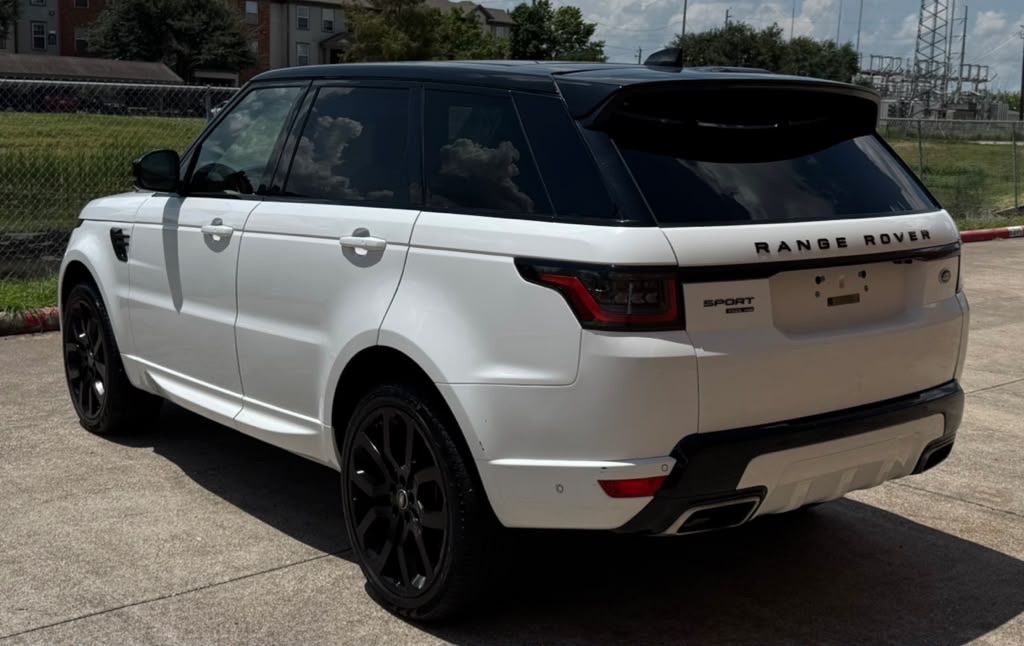 Photo 3 of this LAND ROVER RANGE ROVER SPO