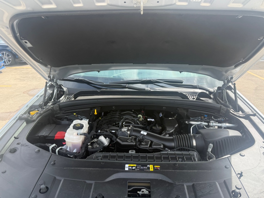Photo 12 of this JEEP GRAND CHEROKEE