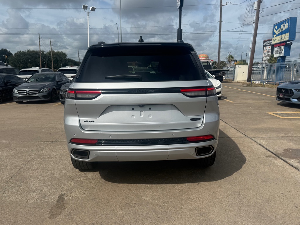 Photo 6 of this JEEP GRAND CHEROKEE