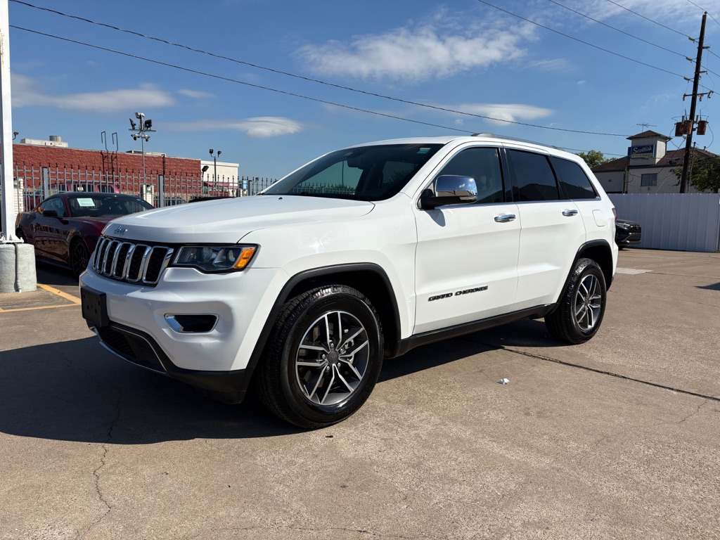 Photo 3 of this JEEP GRAND CHEROKEE