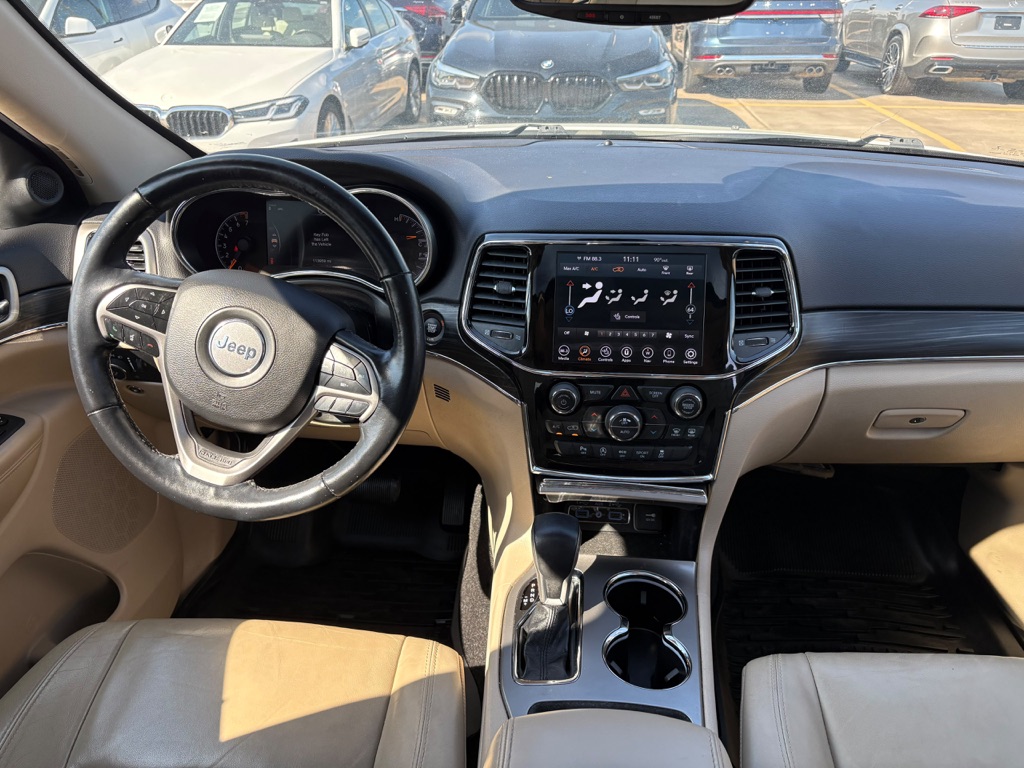 Photo 17 of this JEEP GRAND CHEROKEE