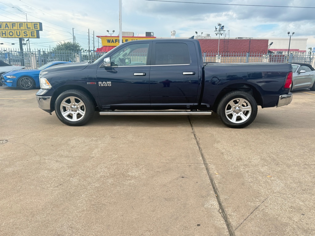 Photo 4 of this RAM 1500