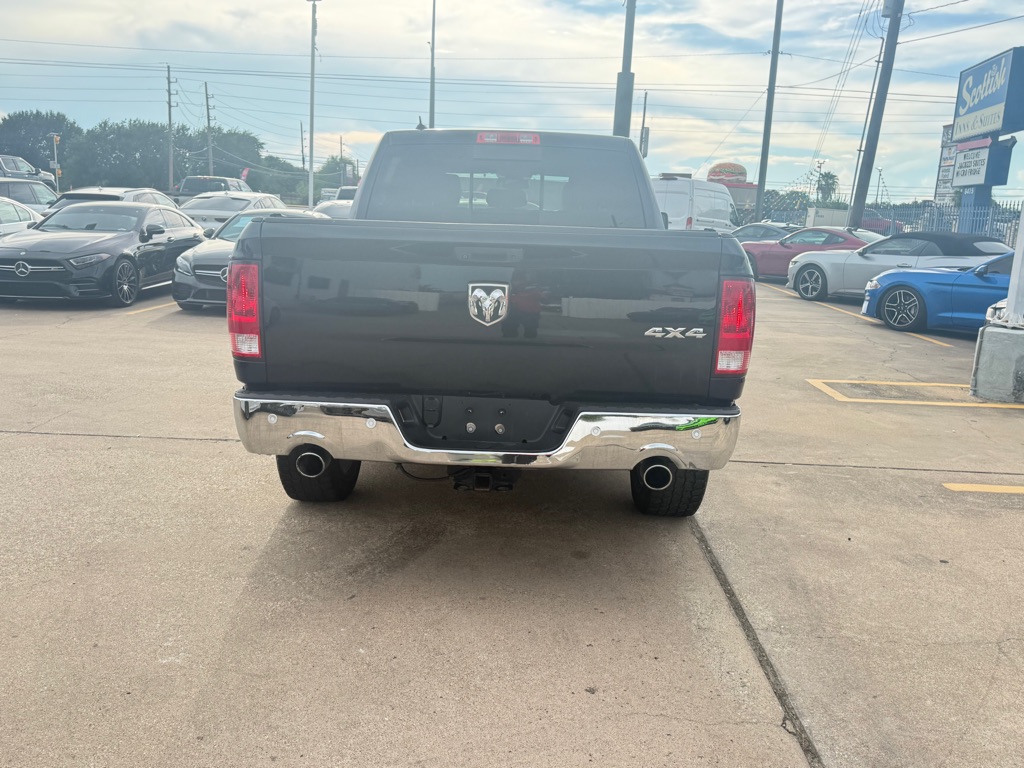 Photo 6 of this RAM 1500