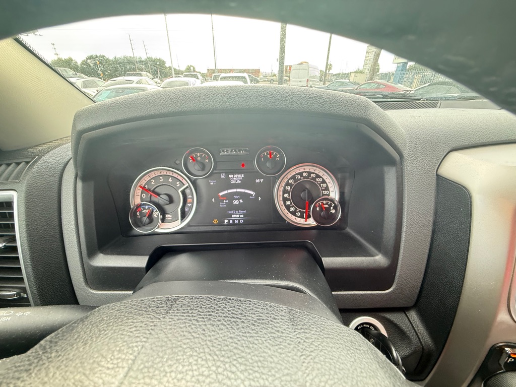 Photo 23 of this RAM 1500
