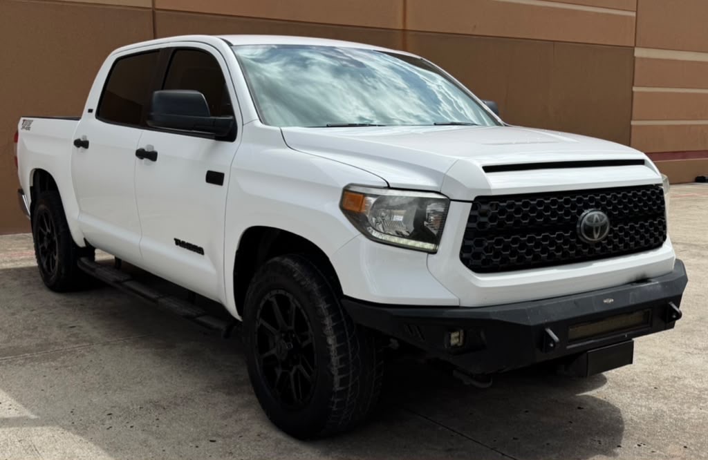 2020 TOYOTA TUNDRA