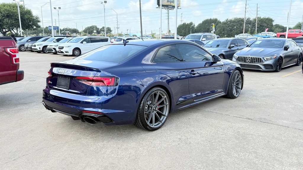 Photo 6 of this AUDI RS 5