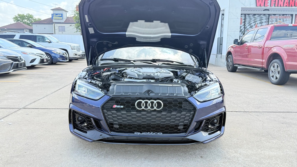 Photo 12 of this AUDI RS 5
