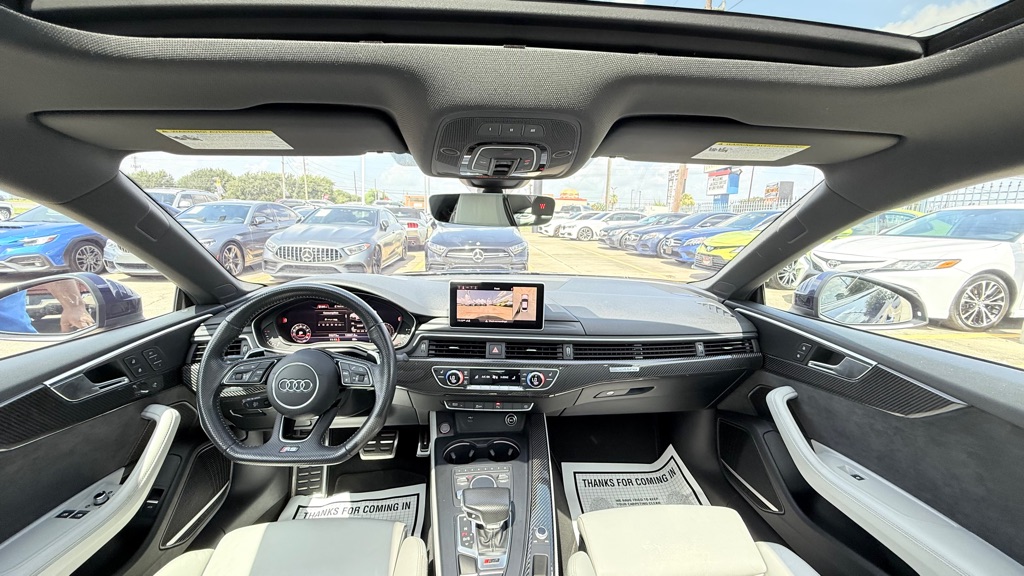 Photo 20 of this AUDI RS 5