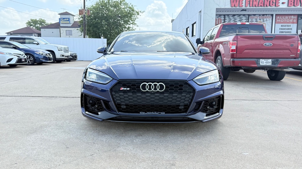 Photo 2 of this AUDI RS 5